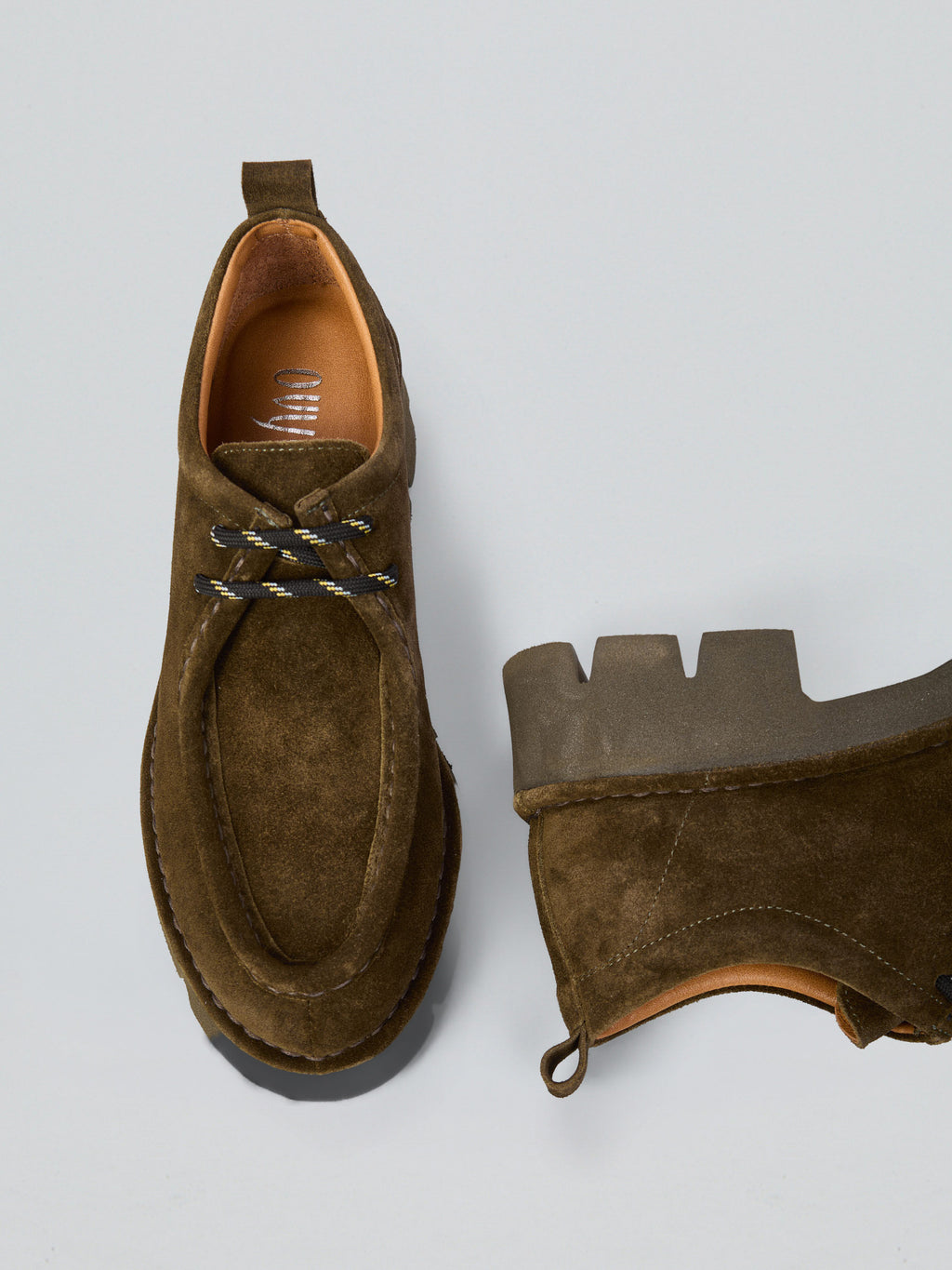 Wildleder-Schnürschuhe