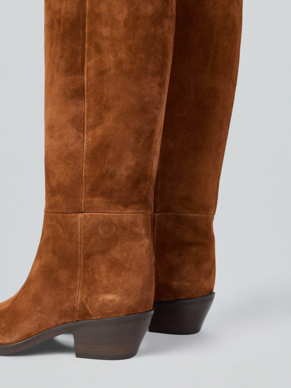 Suede boots