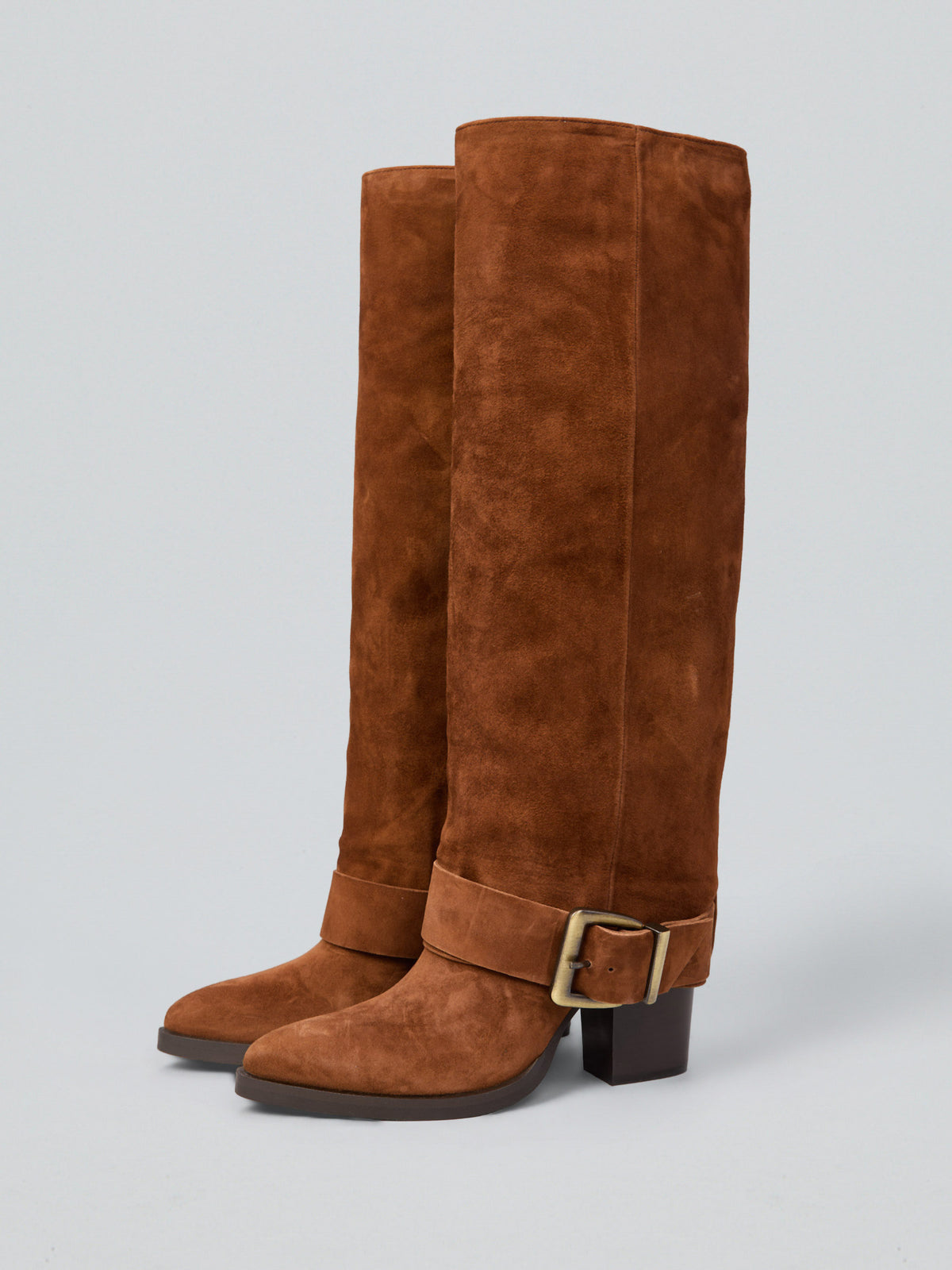 Suede boots