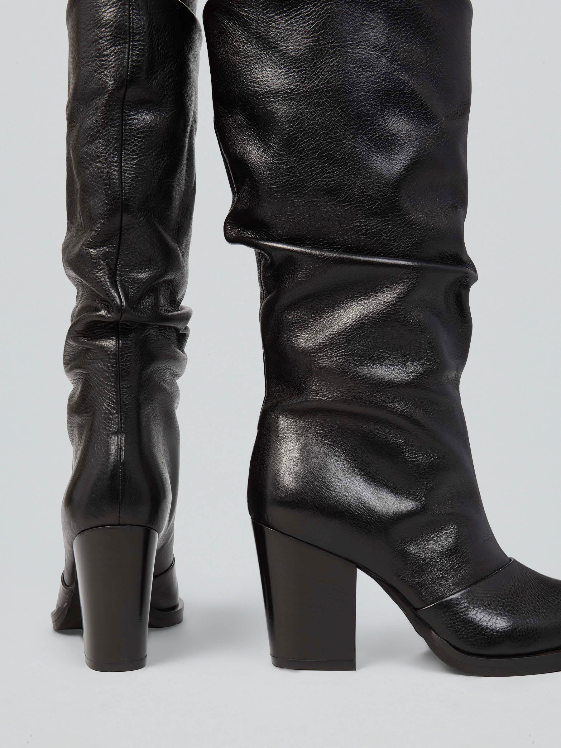 Ruched leather boots