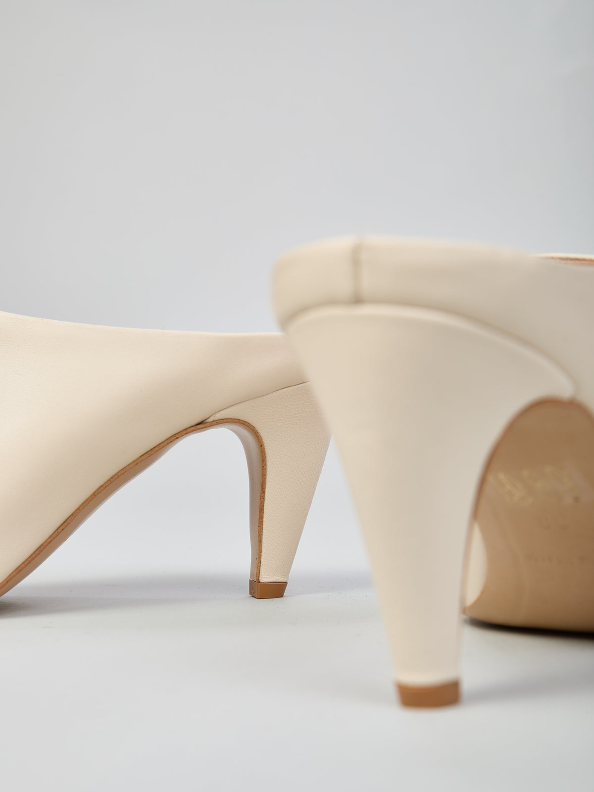 Leather mules