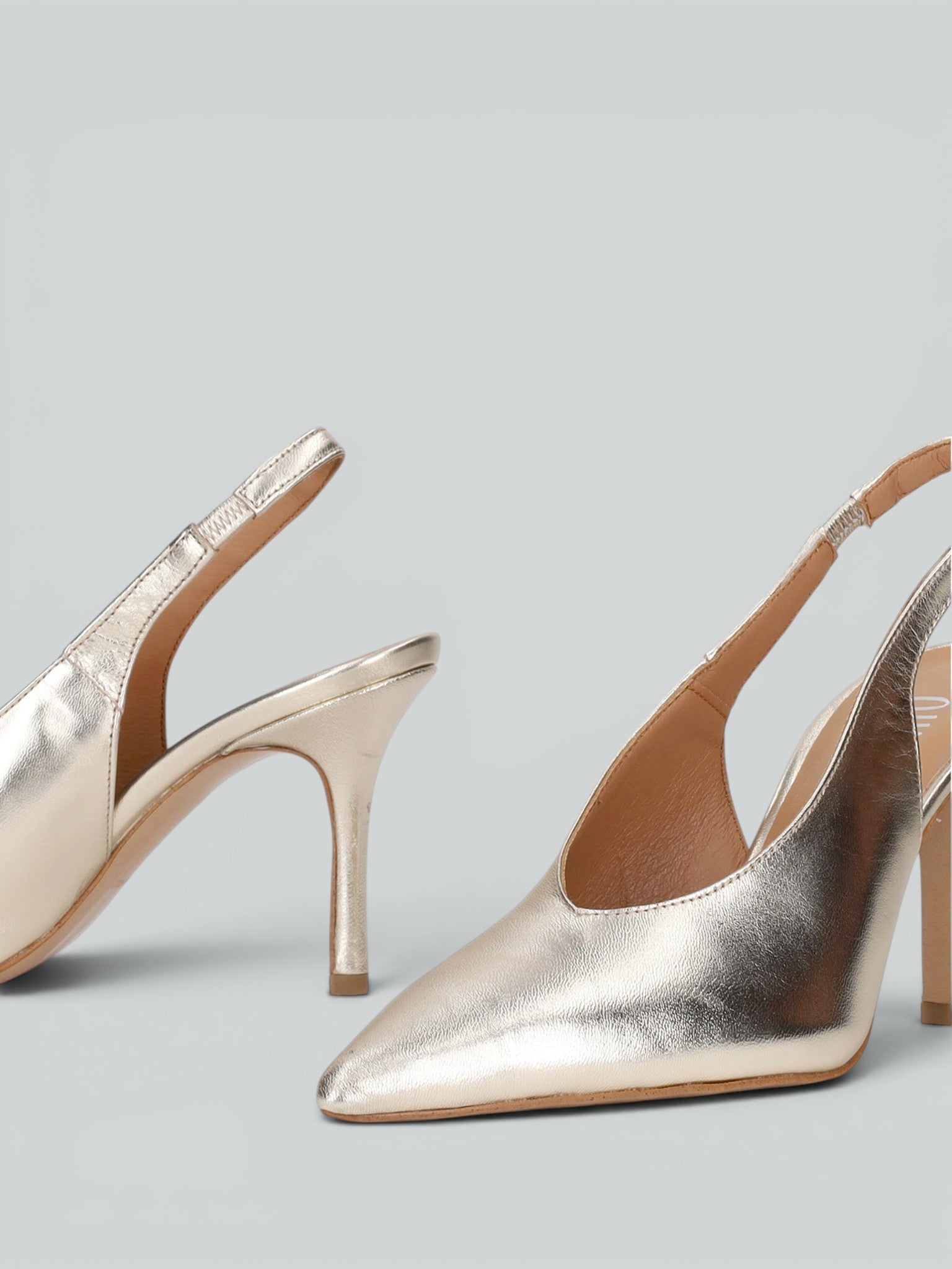 Laminated leather slingback