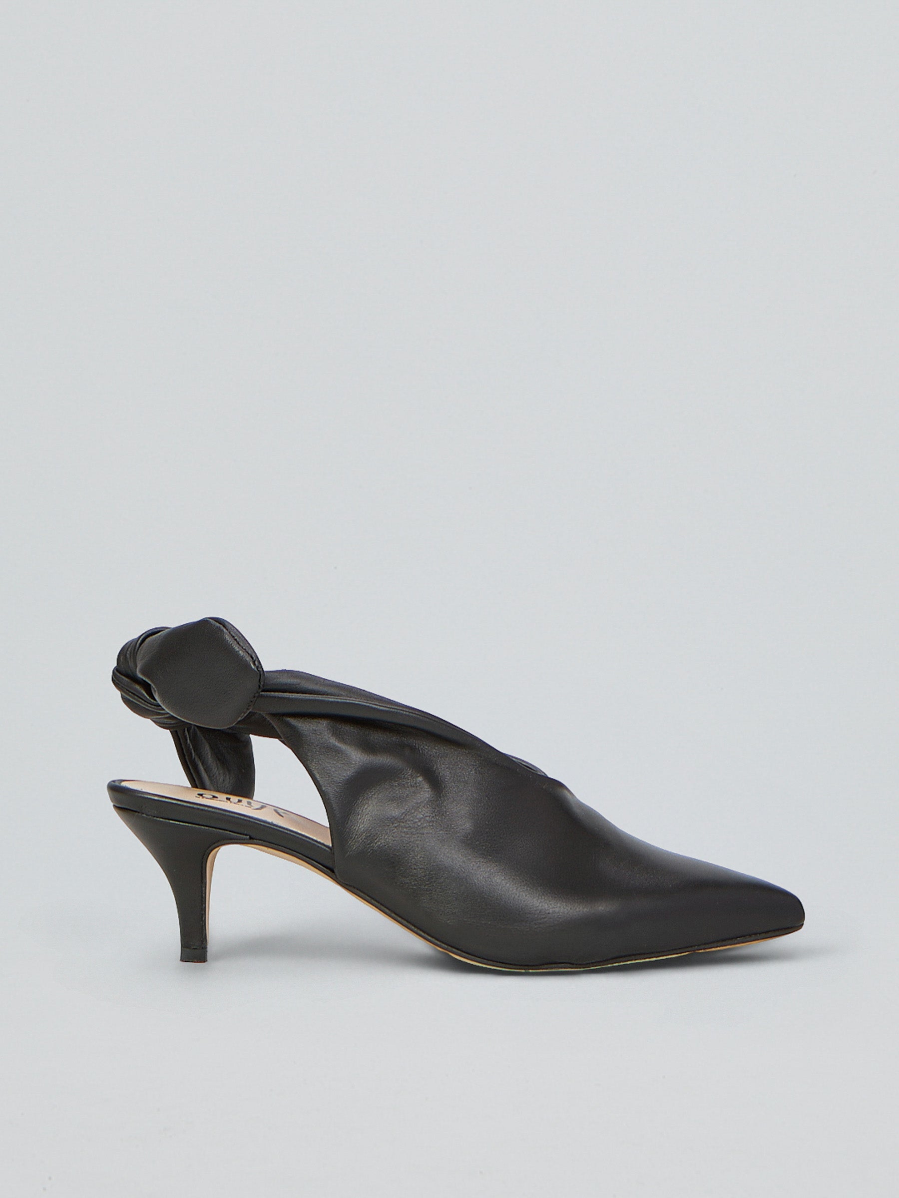 Slingpumps aus Leder