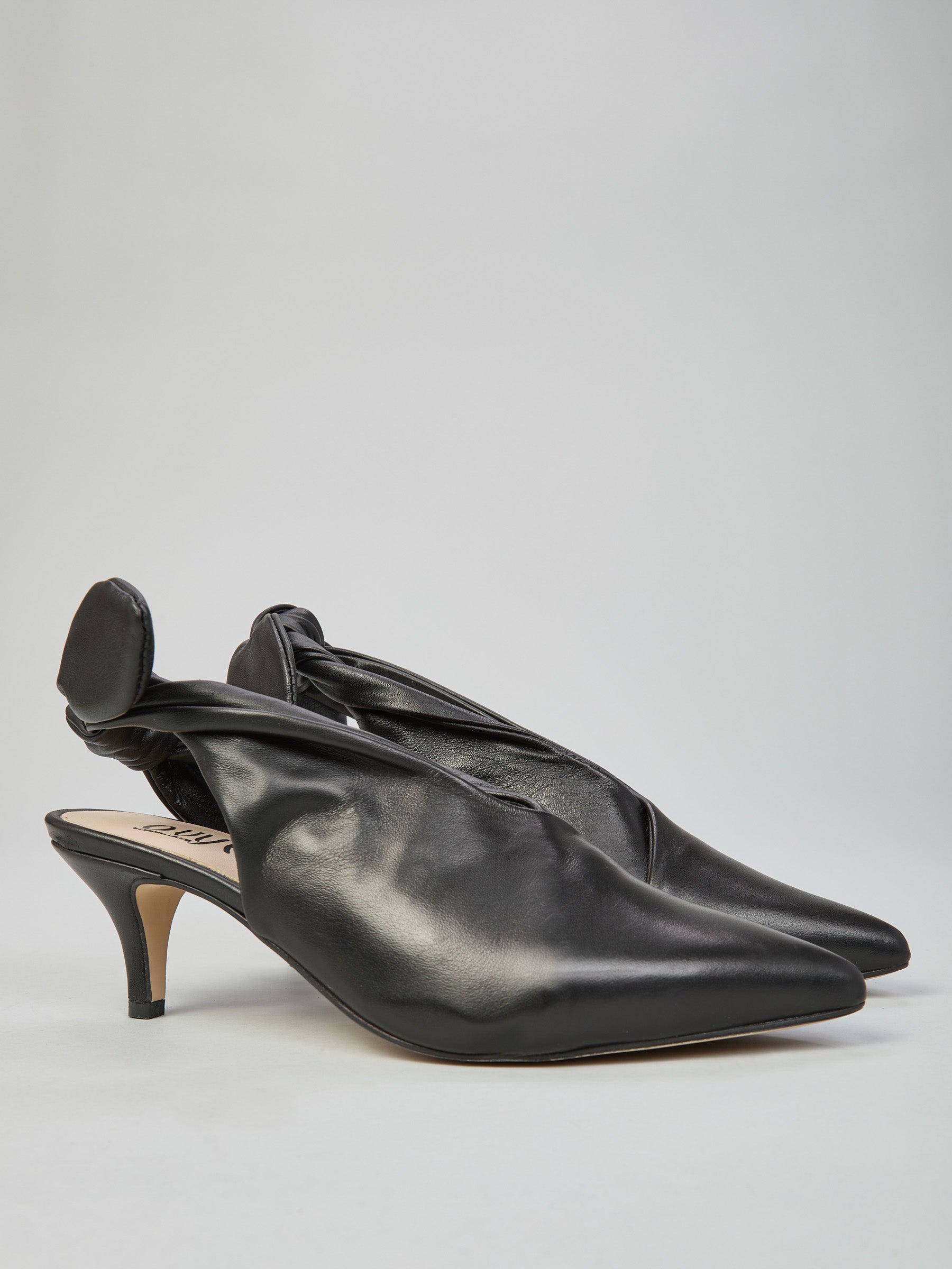Slingpumps aus Leder