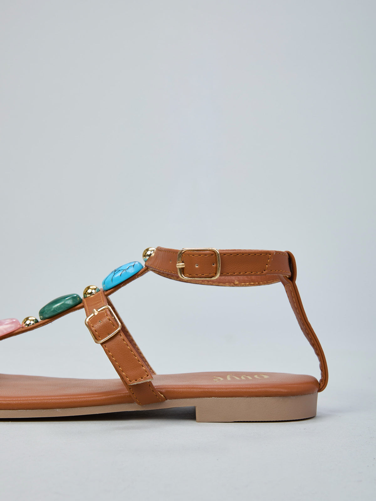 Sandali con pietre