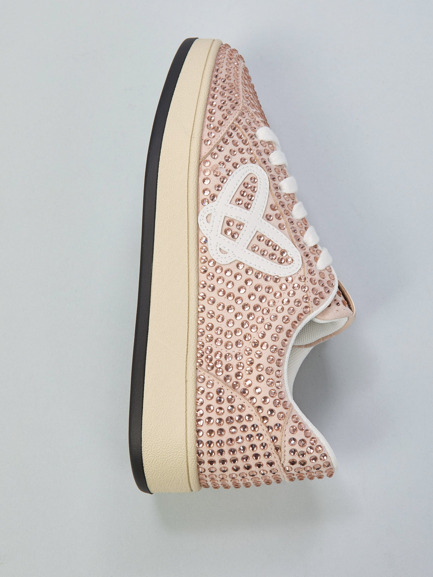 Sneaker mit Strasssteinen