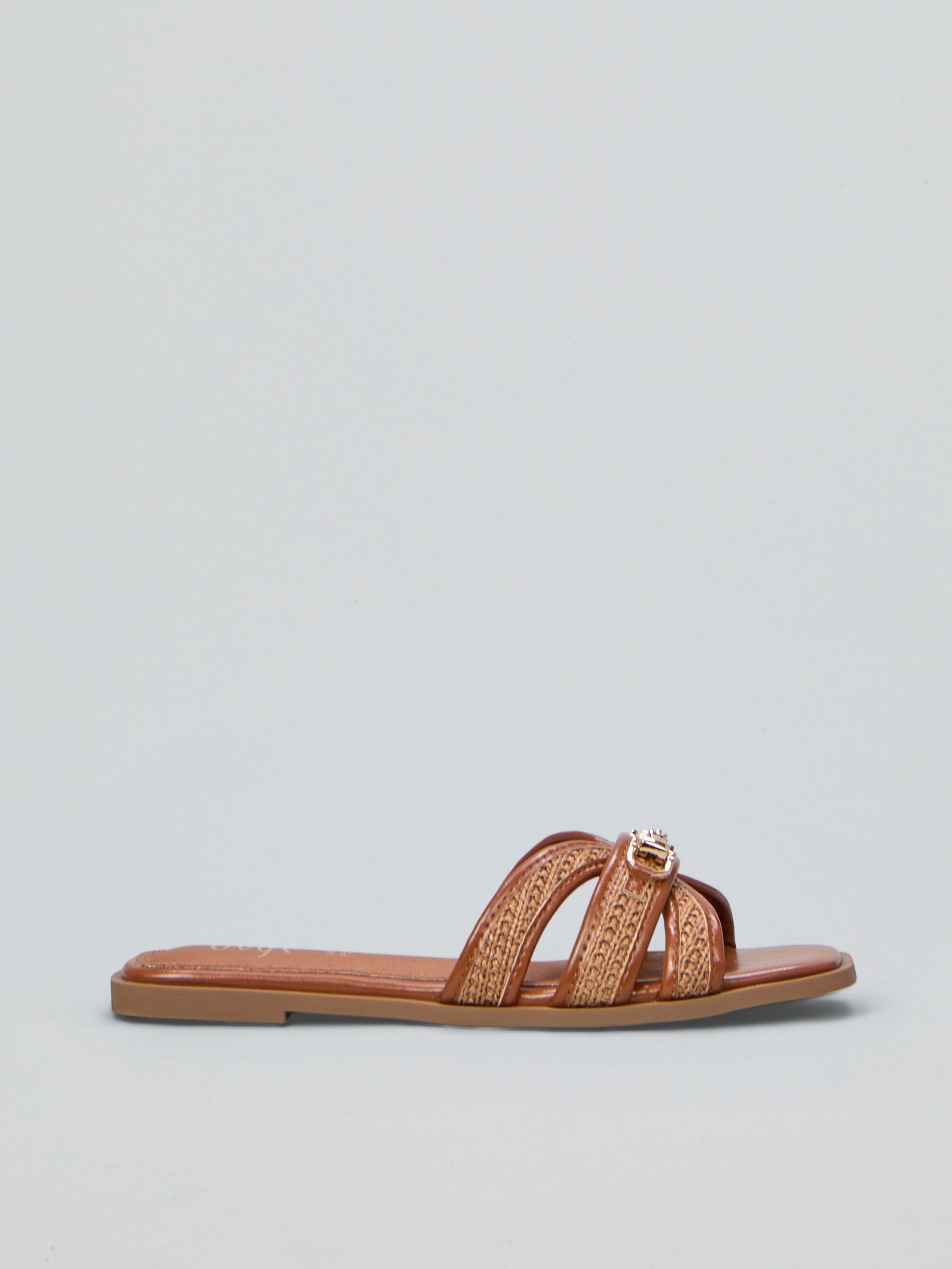 Sandali in raffia