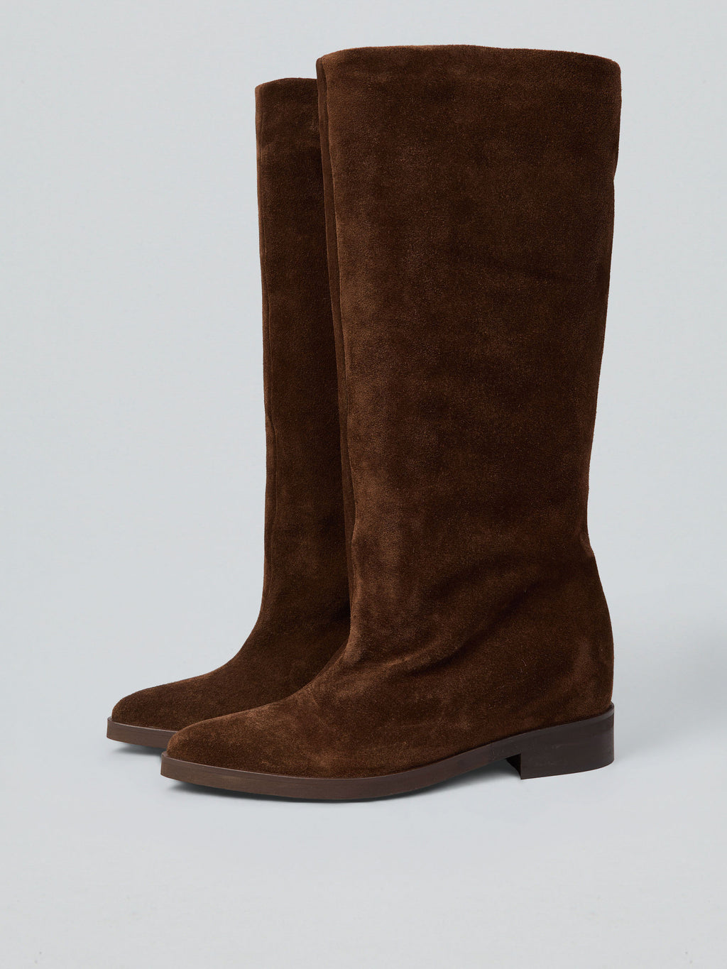 Suede boots with internal wedge