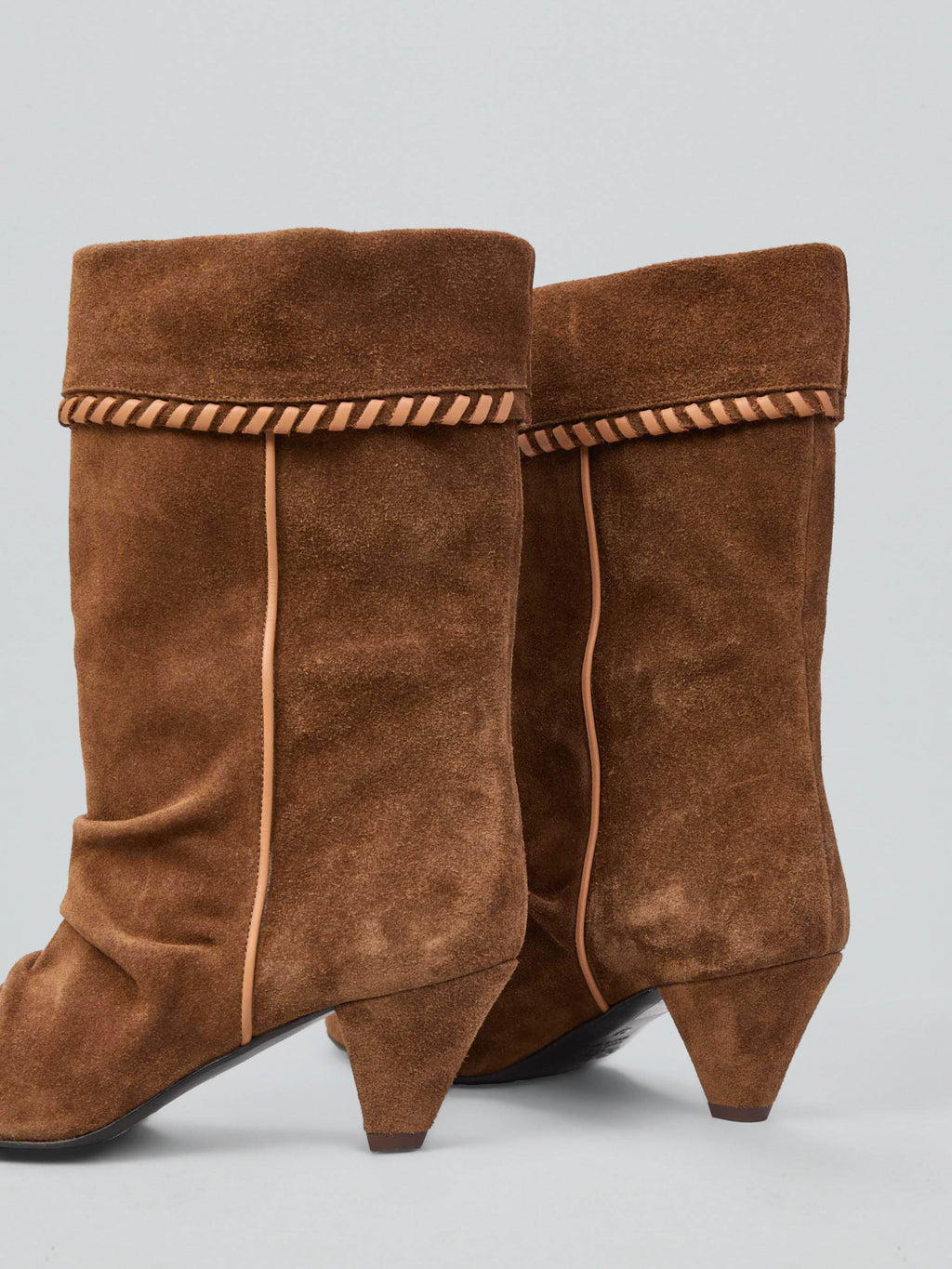 Suede boots