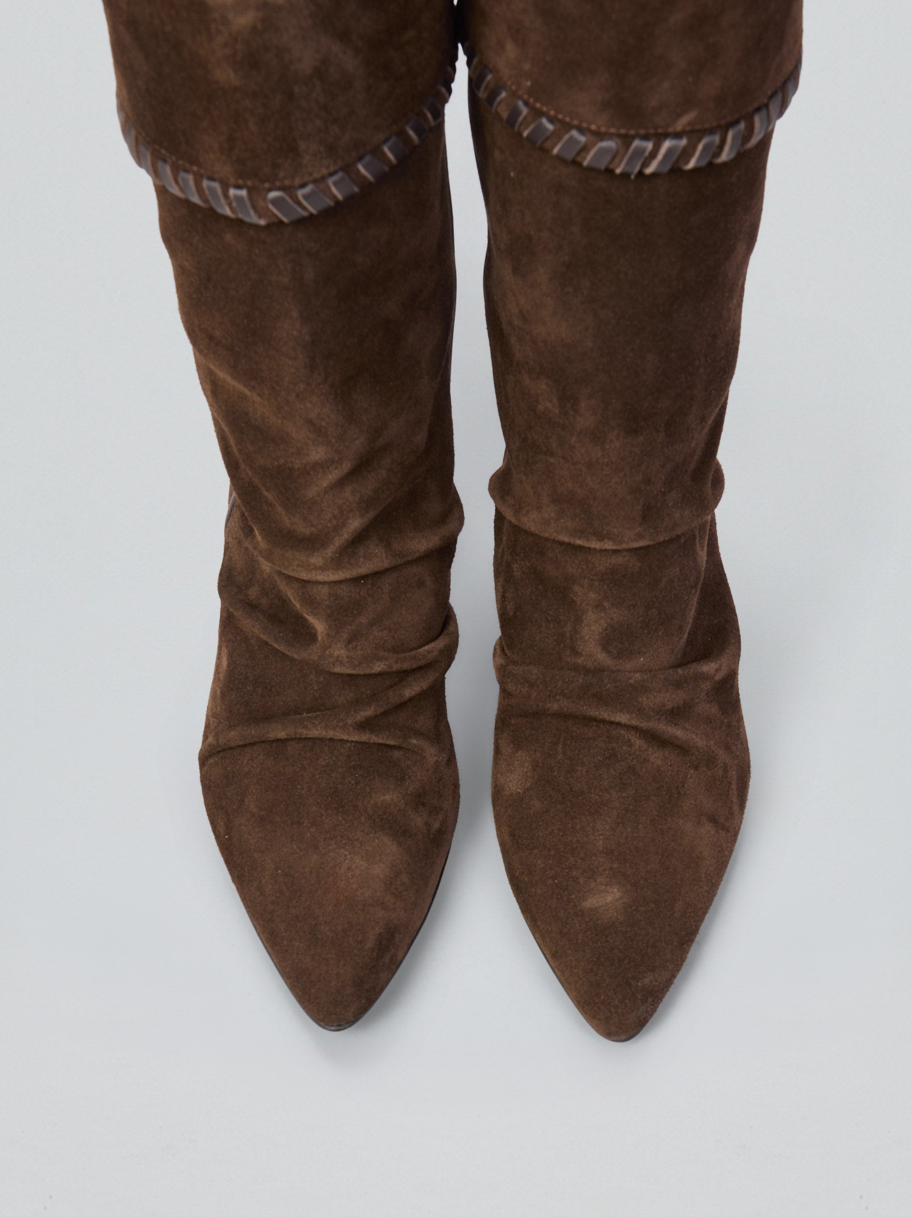 Suede boots