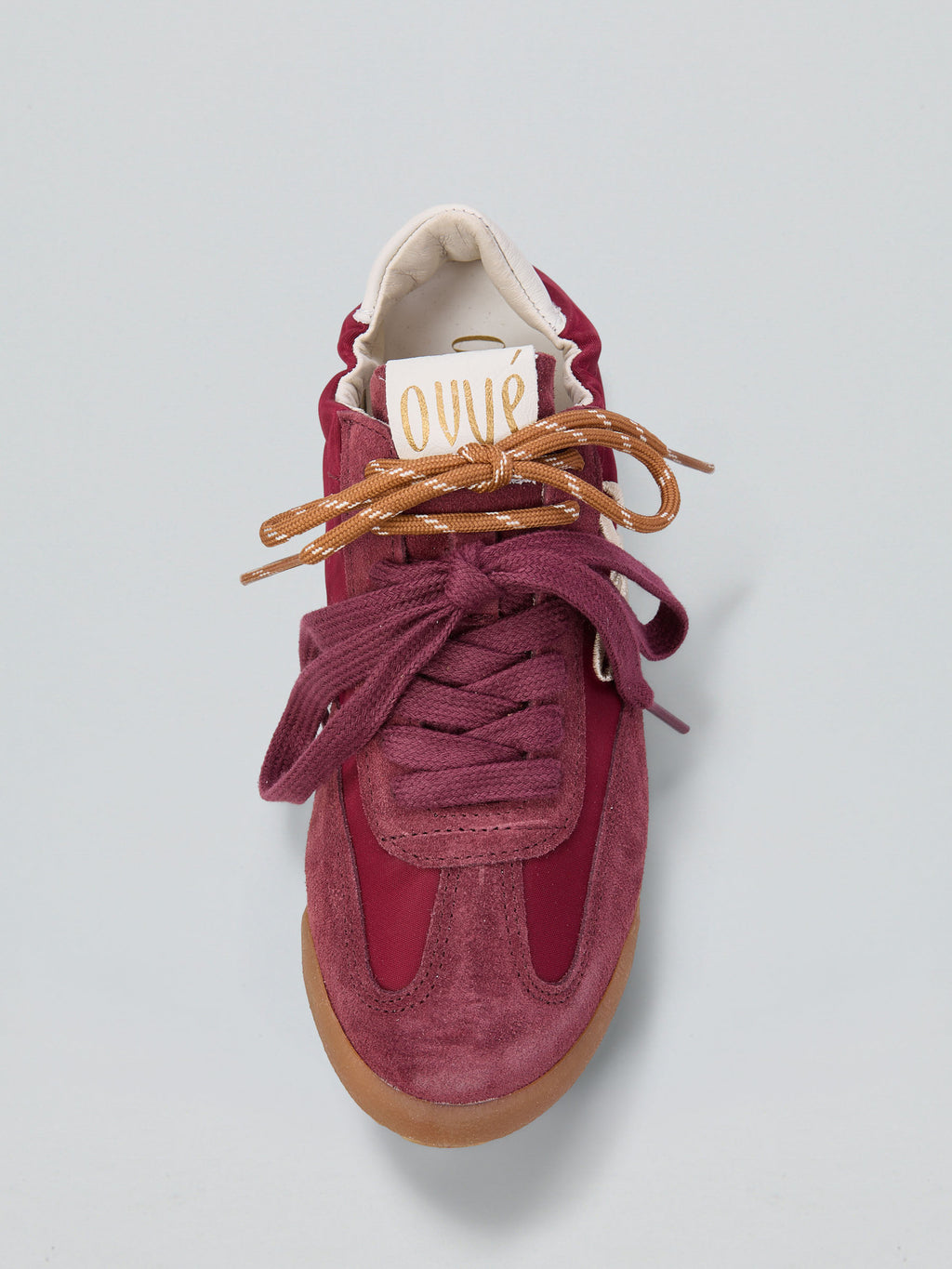 Sneakers aus Wildleder