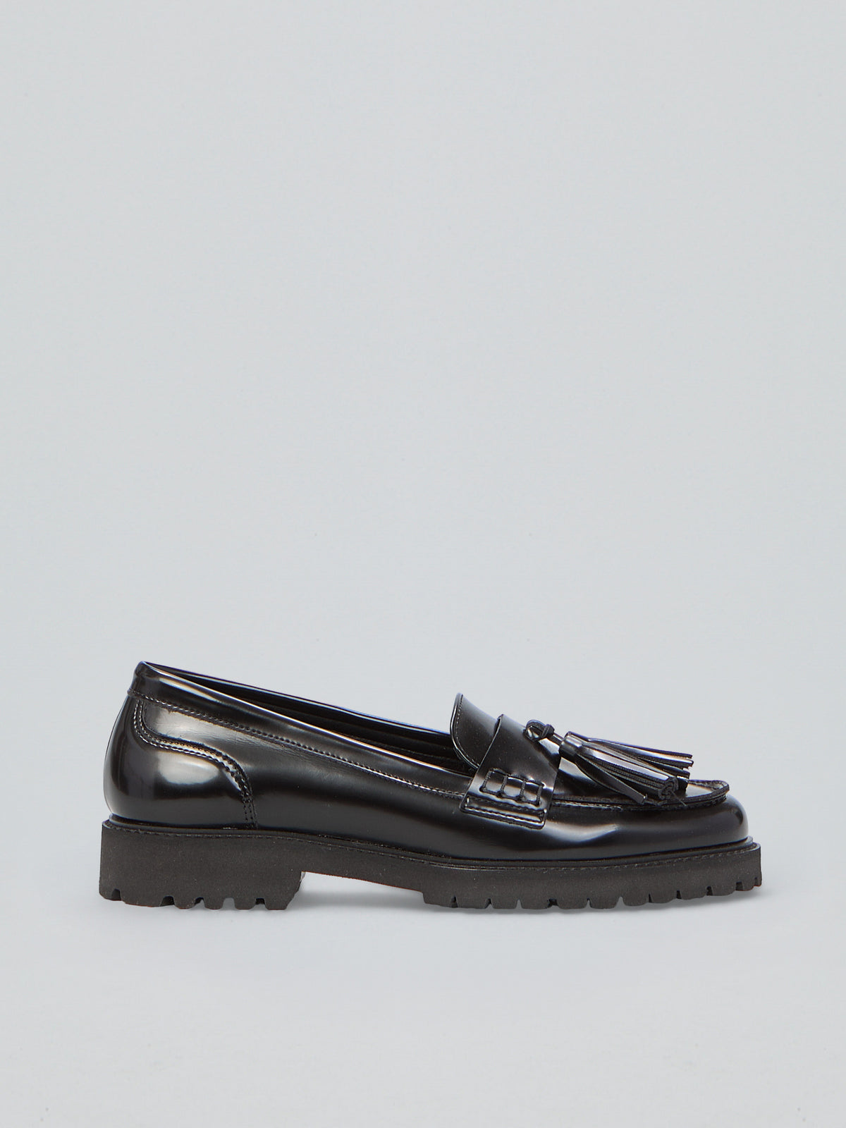 Tasseled loafers