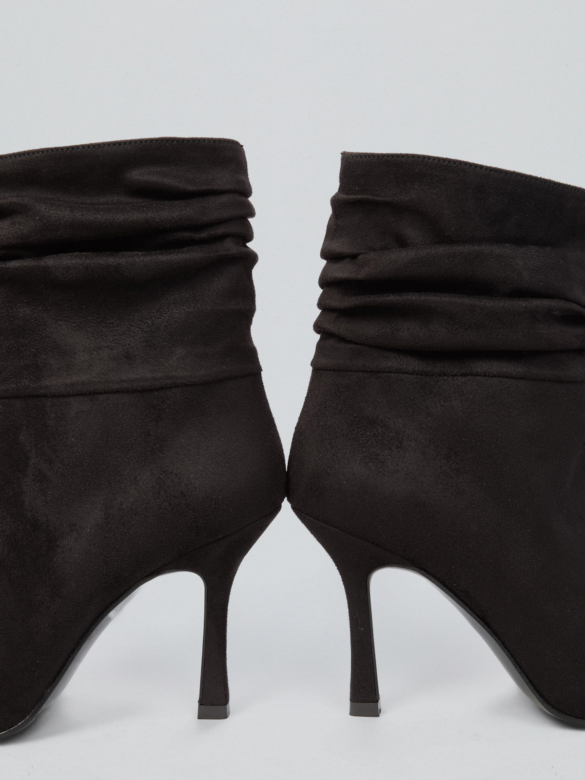 Stiefeletten mit Absatz