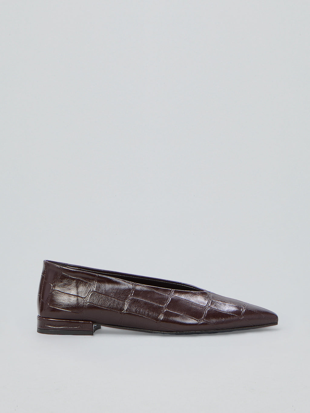 Croc-effect ballet flats