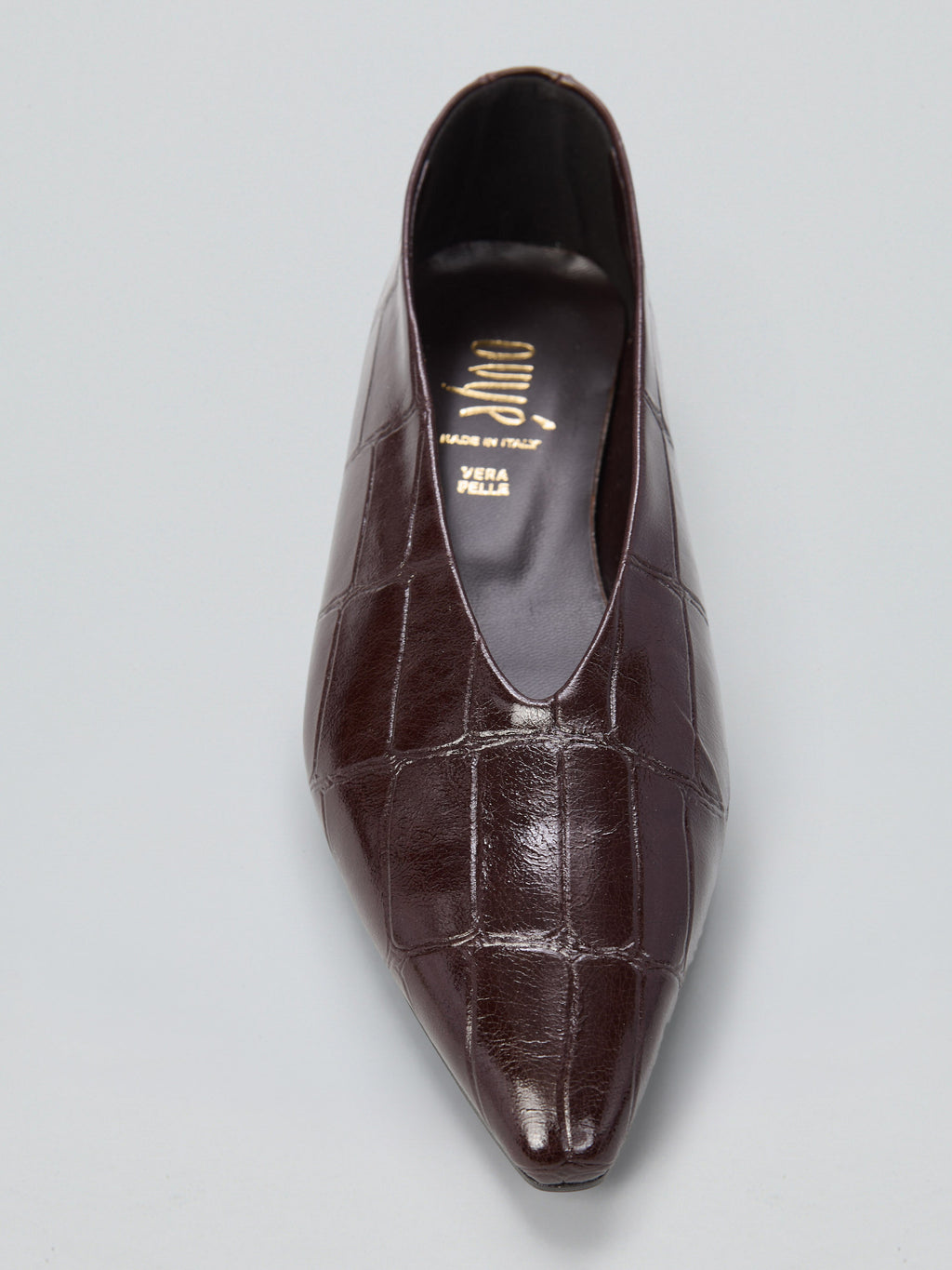 Croc-effect ballet flats