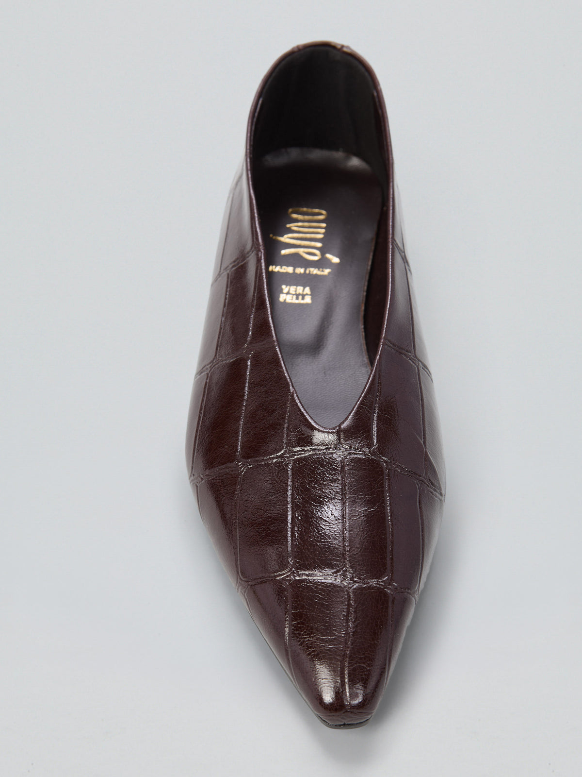 Croc-effect ballet flats
