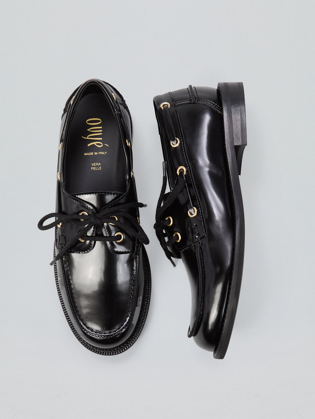 Boat moccasins