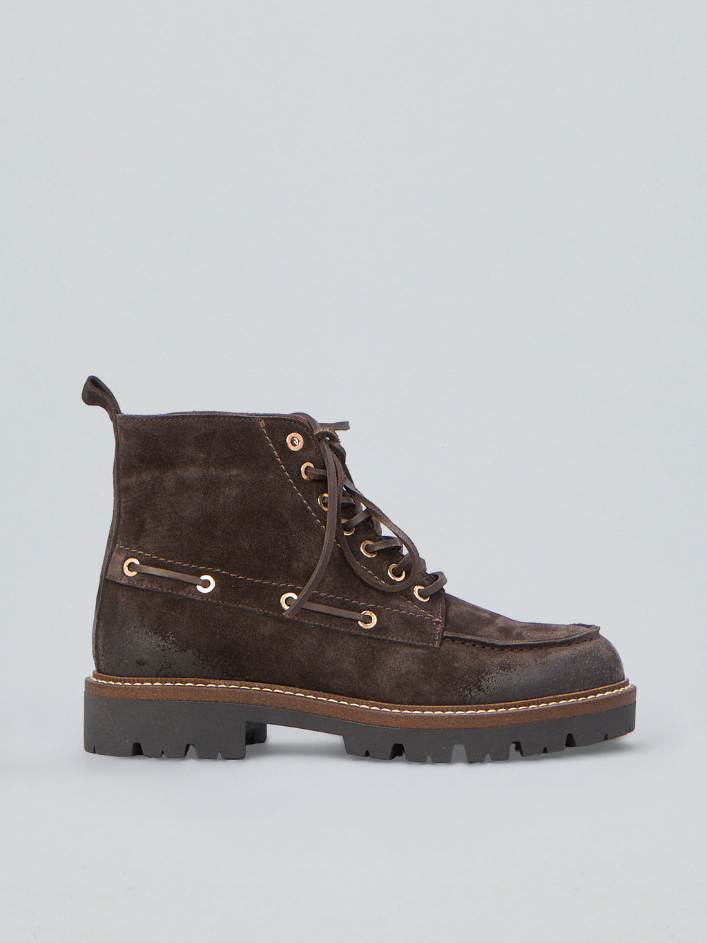 Geschnürte Stiefelette aus Veloursleder
