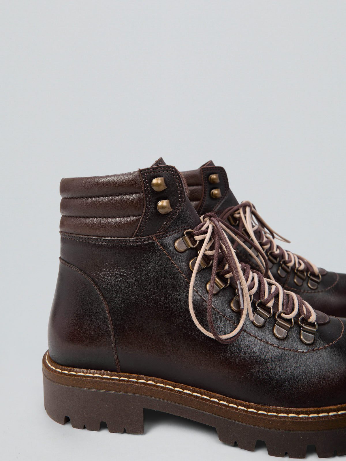 Lace-up leather ankle boot