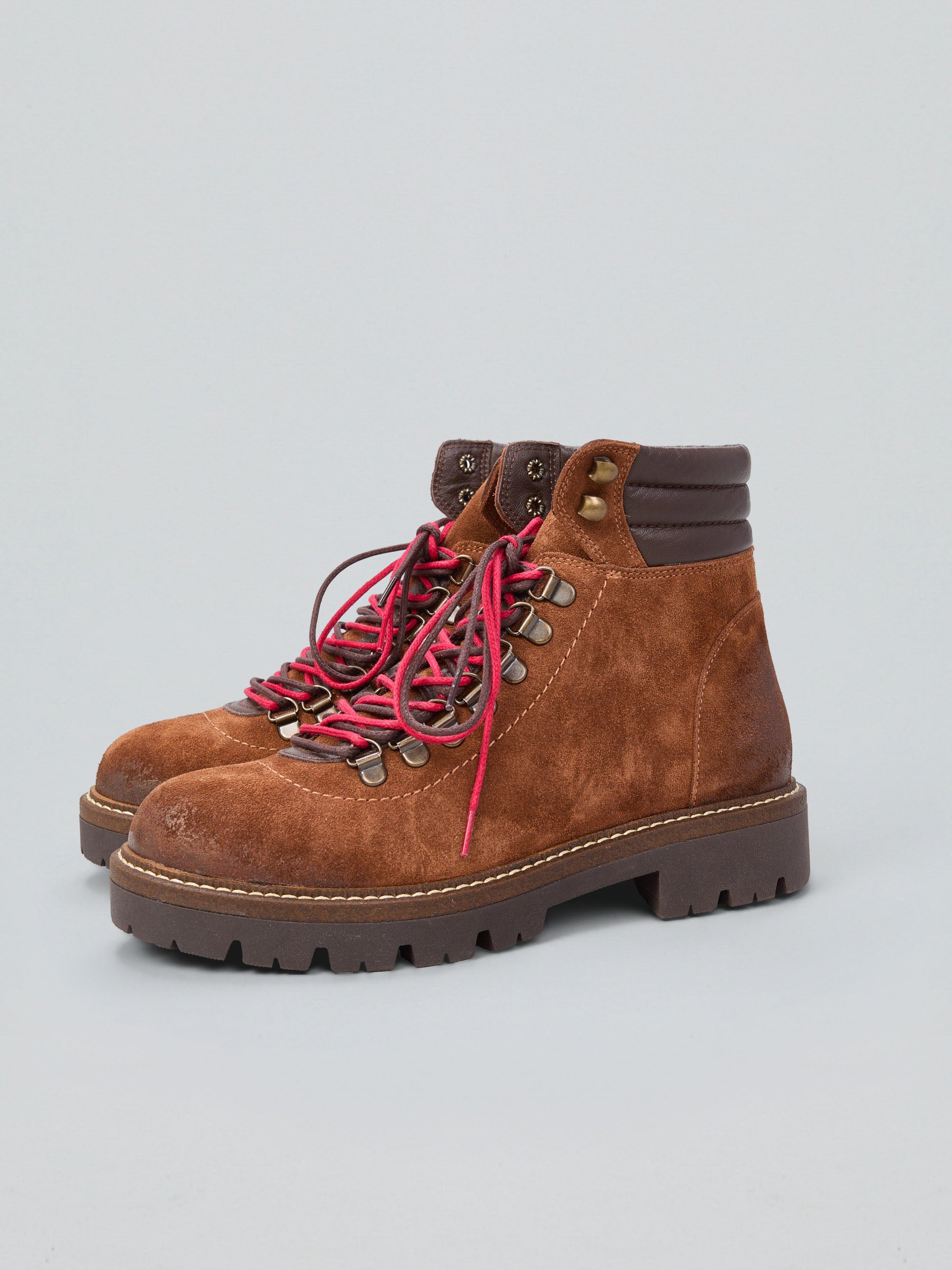 Lace-up suede ankle boot