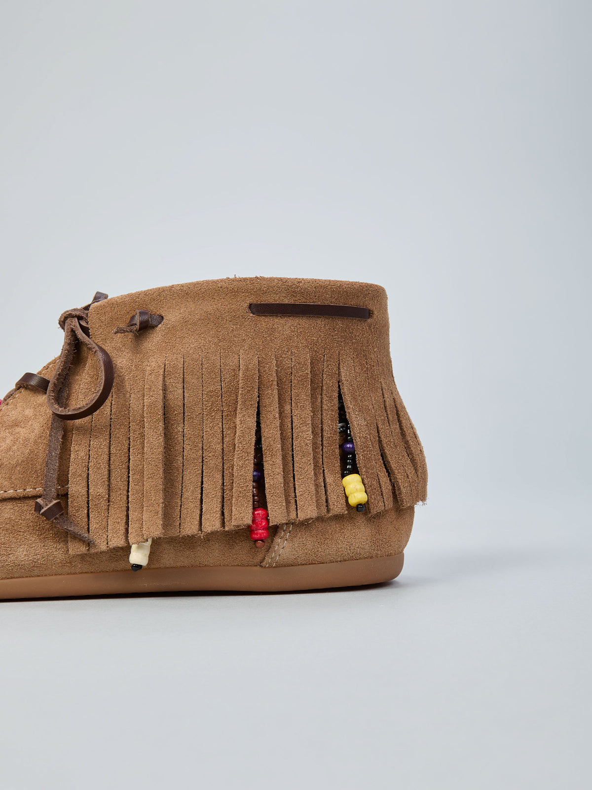 Low-top suede shoes