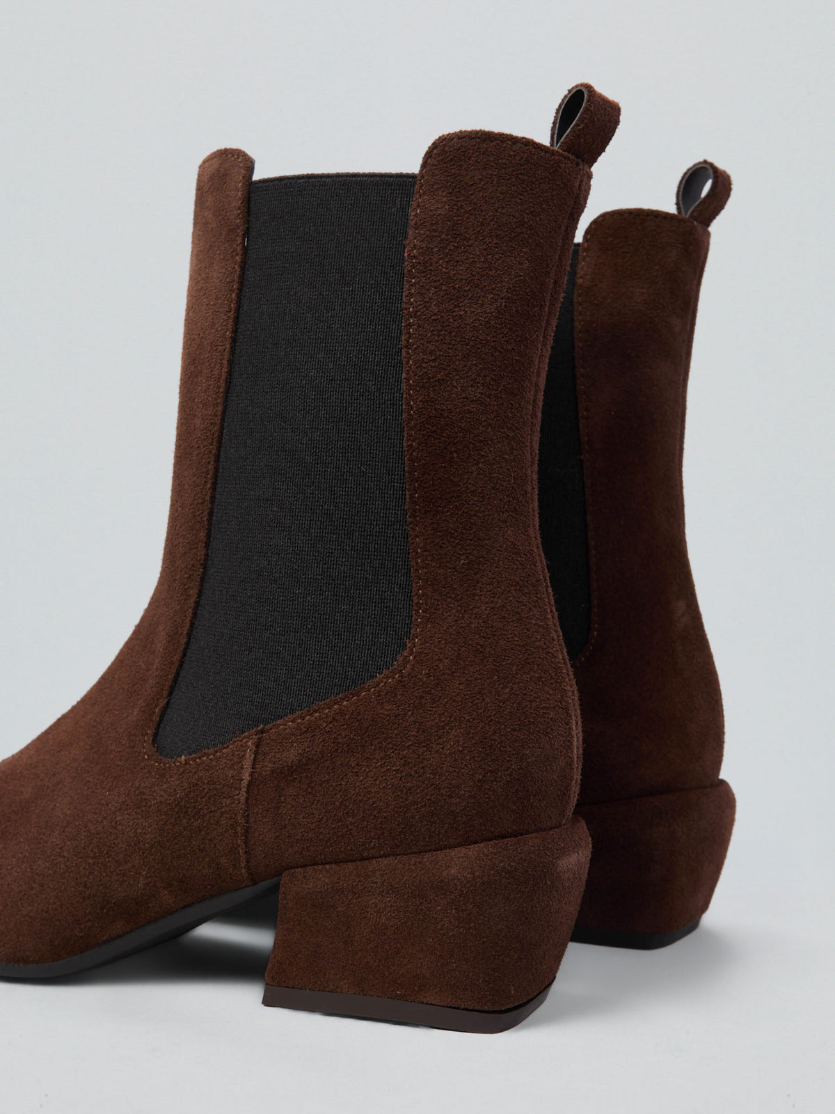 Suede Chelsea boot