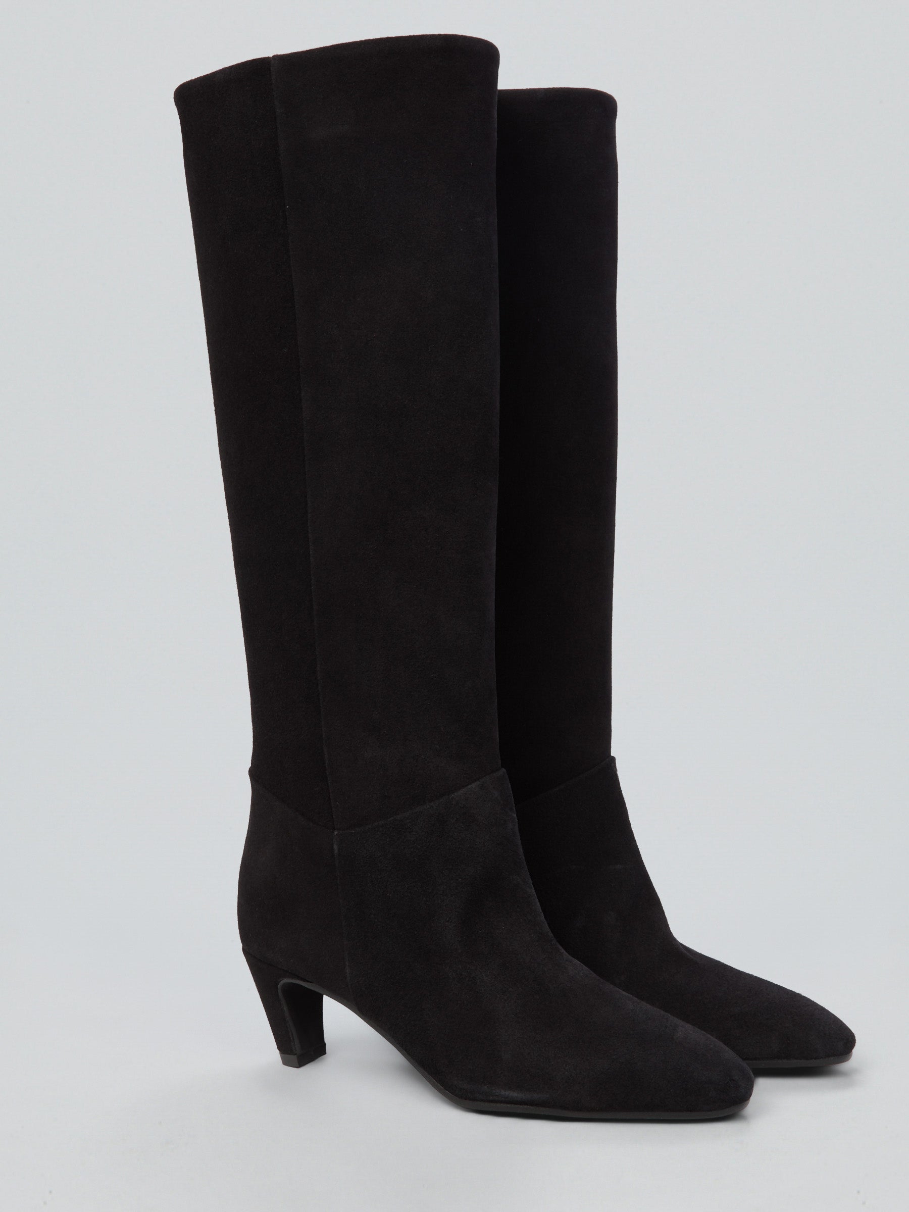 Suede boots