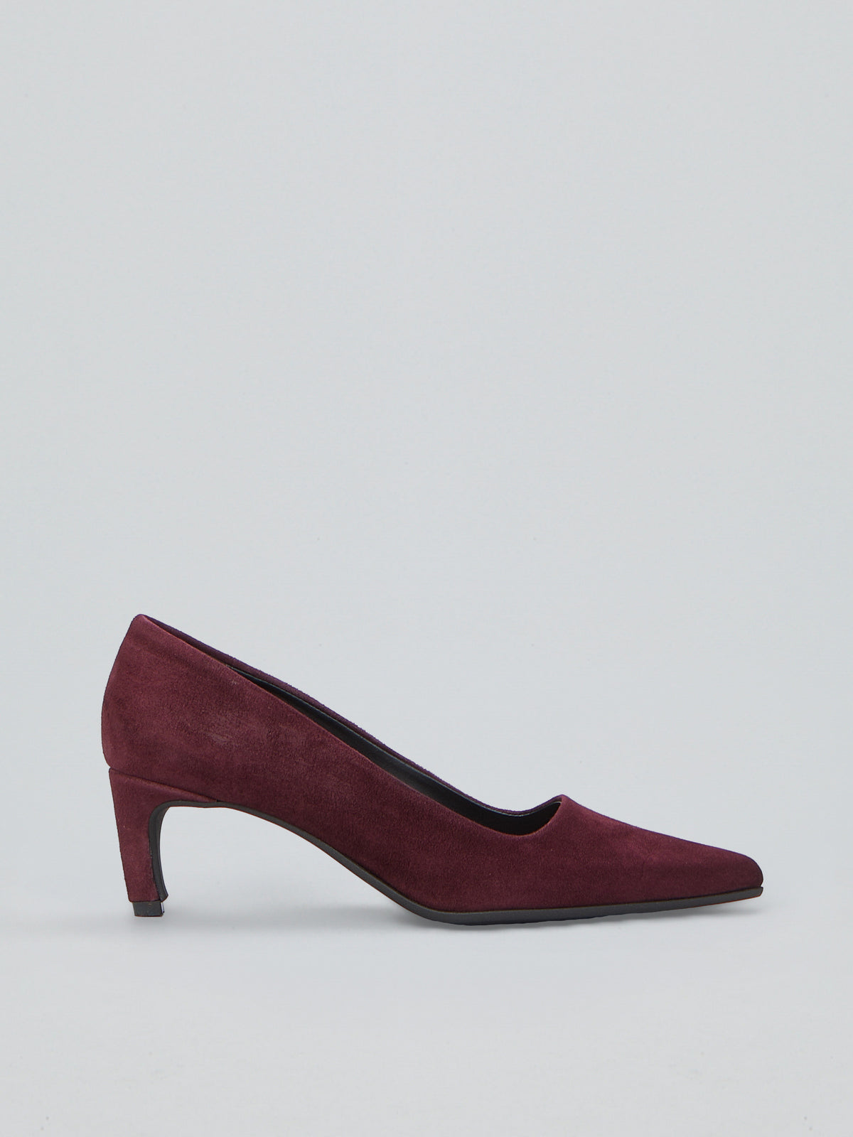 Suede pumps