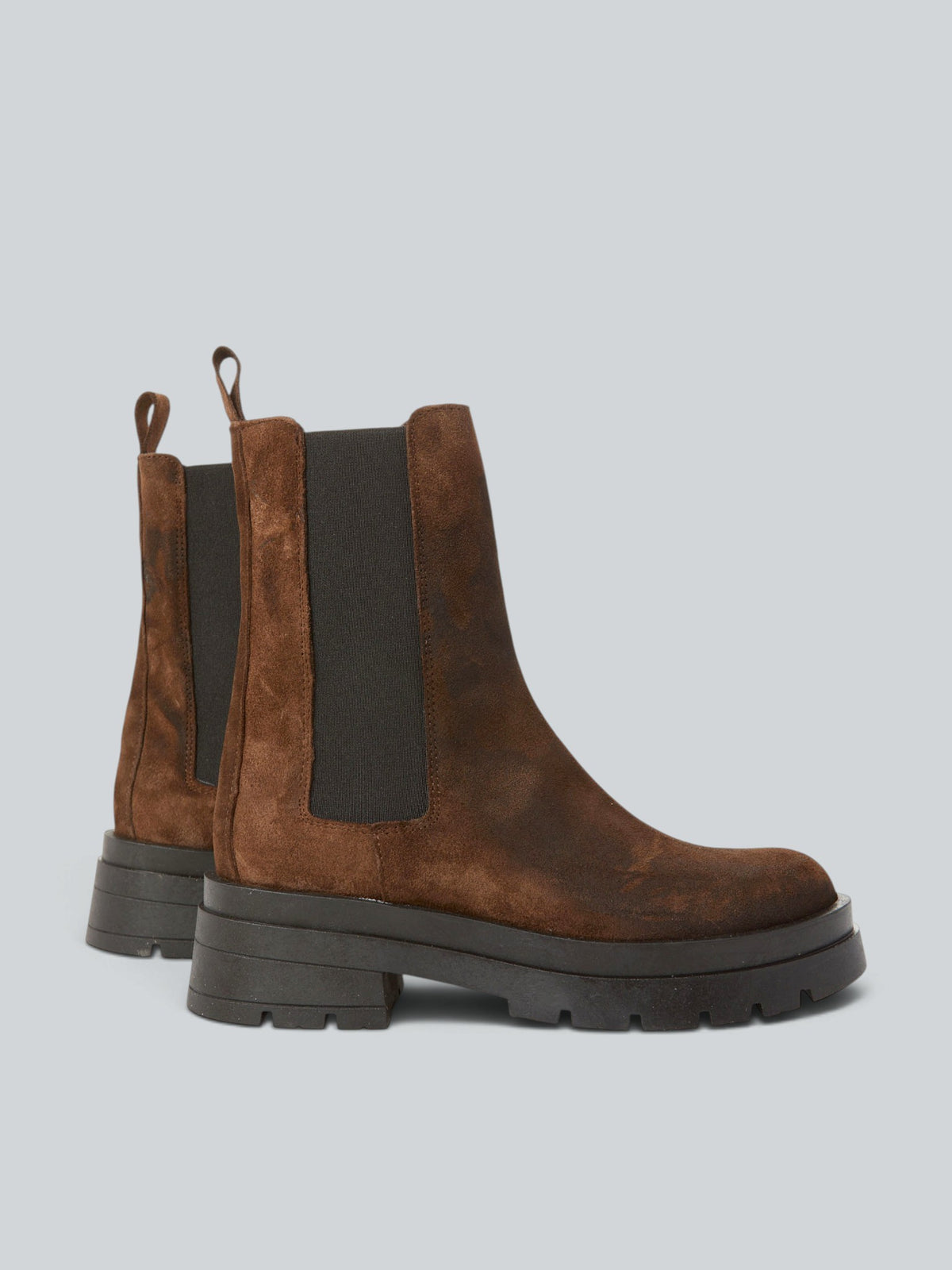 Chelsea boot in camoscio