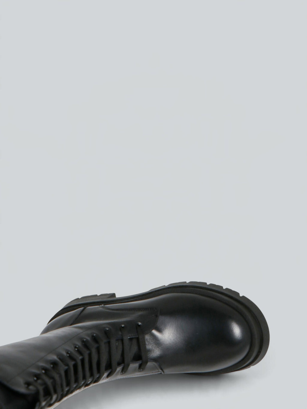 Bottines militaires en cuir