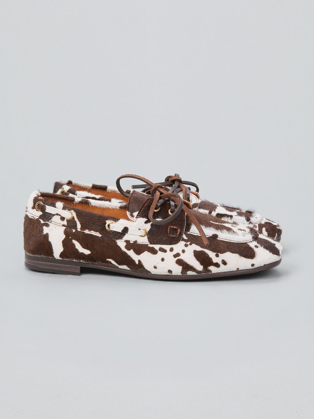 Mokassins aus Ponyfell im Bootsstil