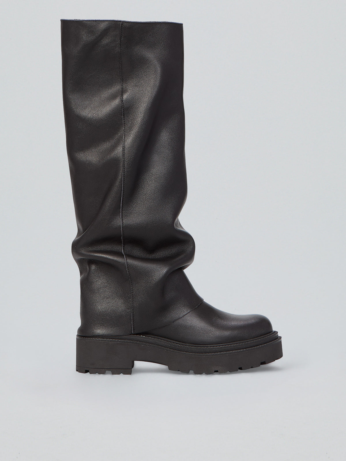 Stiefel aus gerafftem Leder