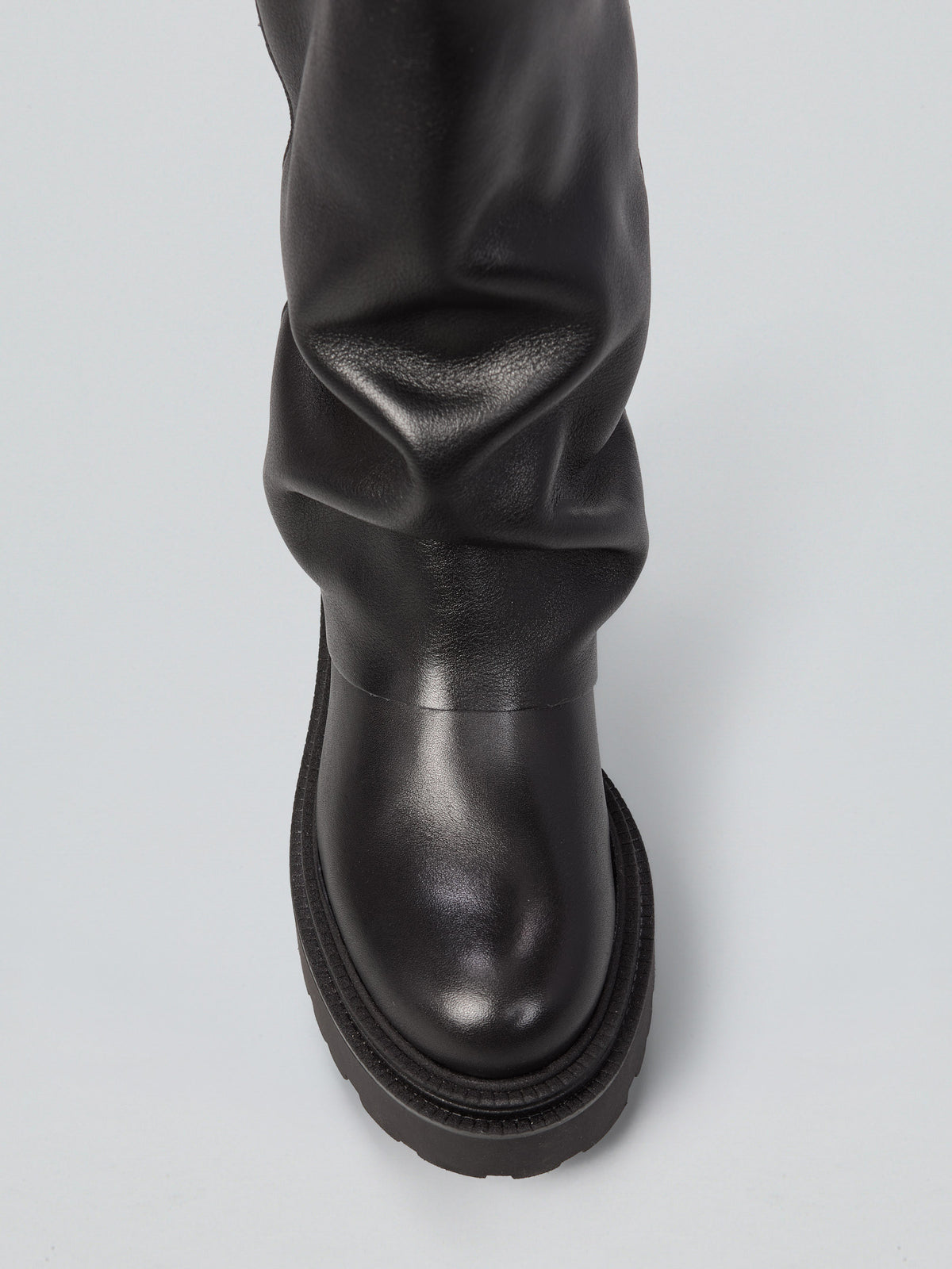 Stiefel aus gerafftem Leder