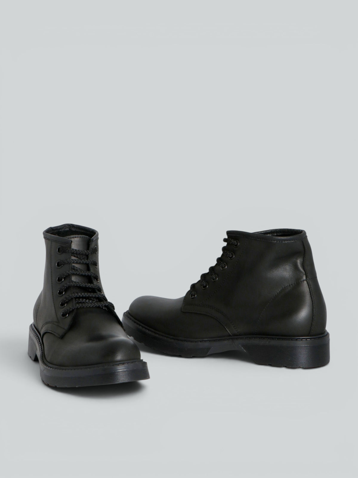 Leather boots