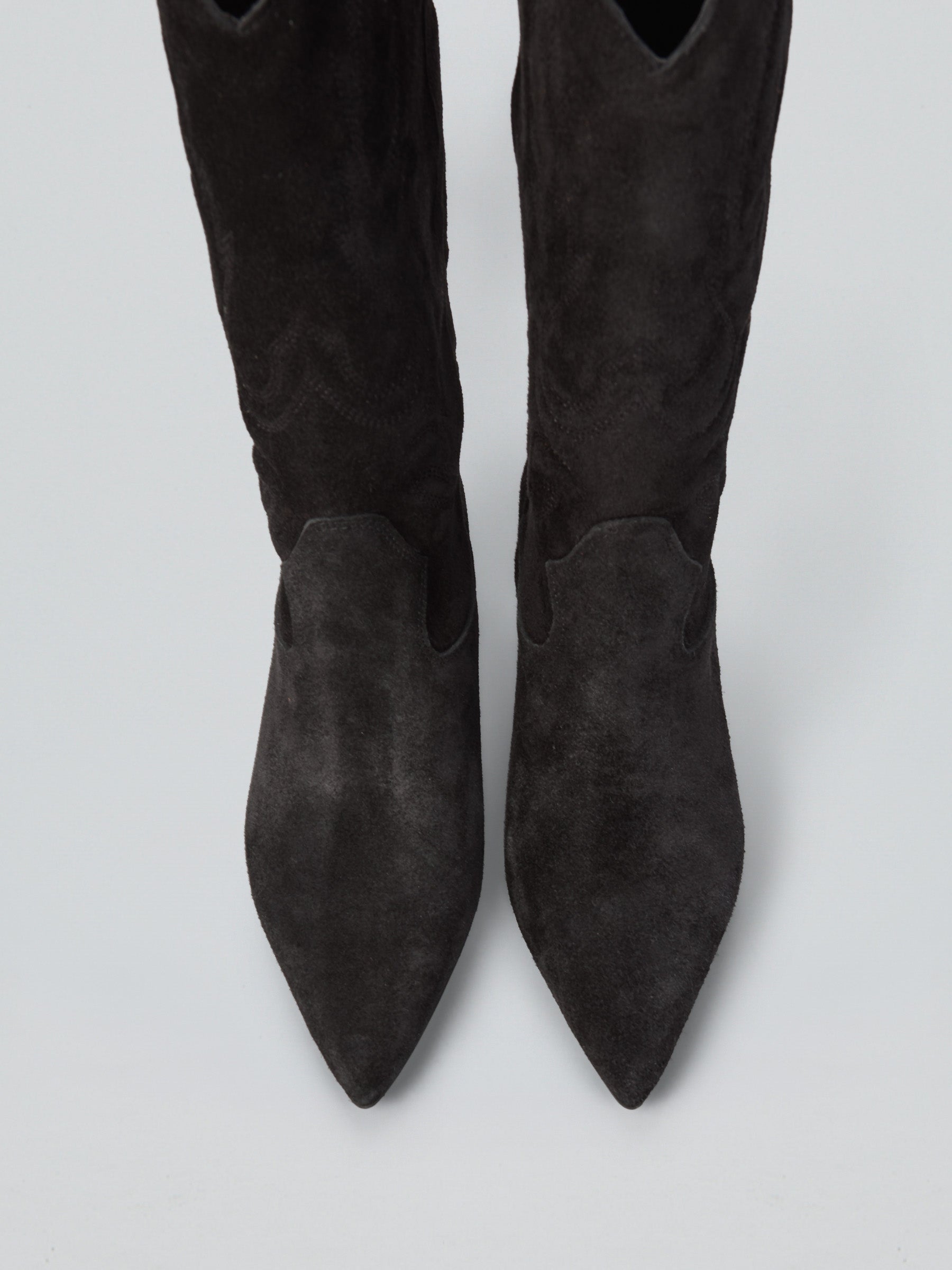 Suede boots