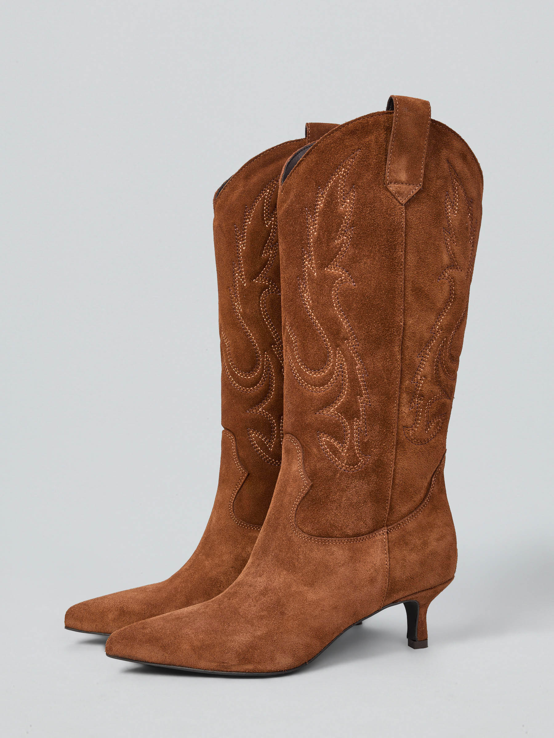 Suede boots