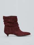 Stiefel aus gerafftem Veloursleder