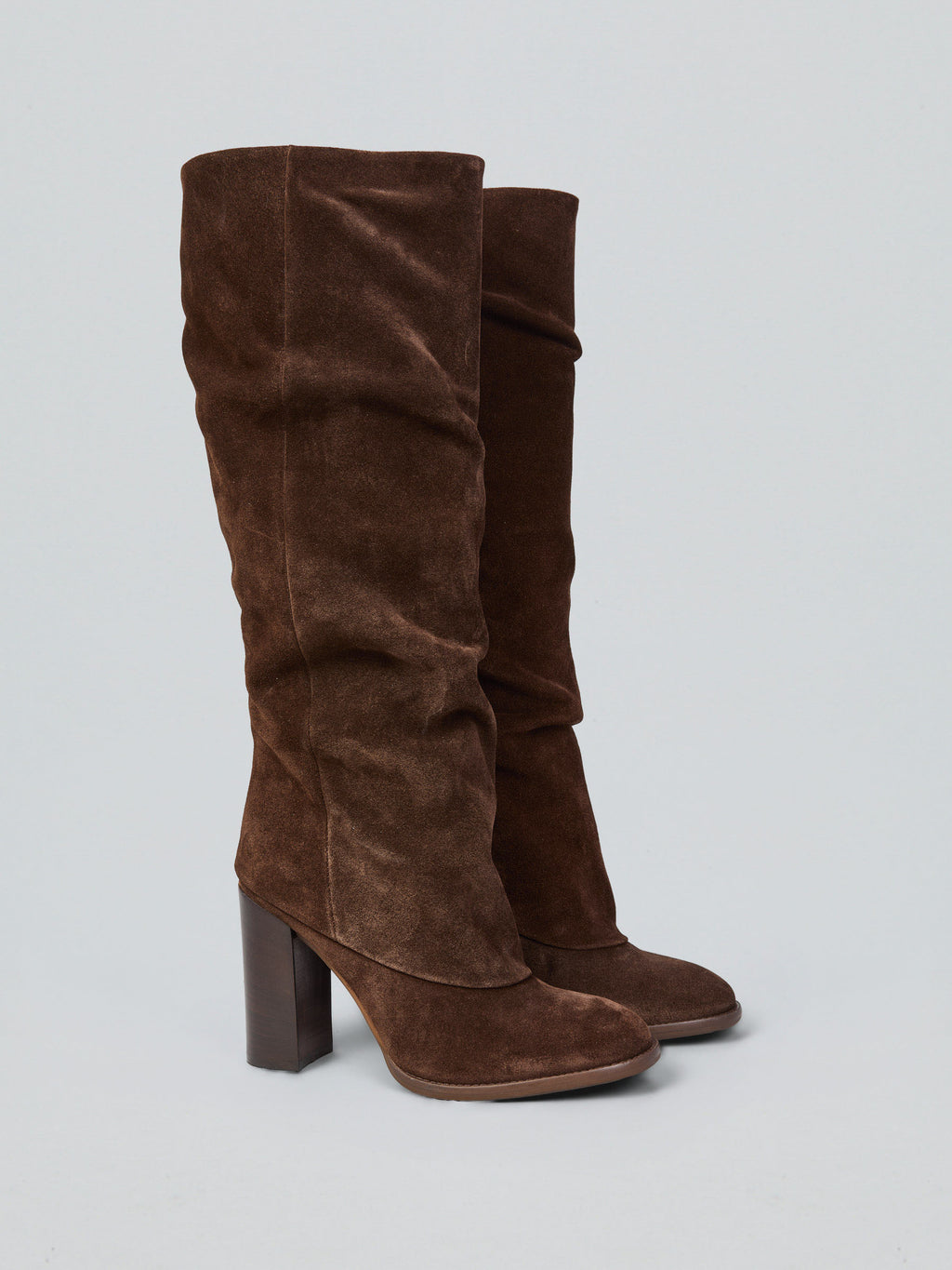 Suede boots