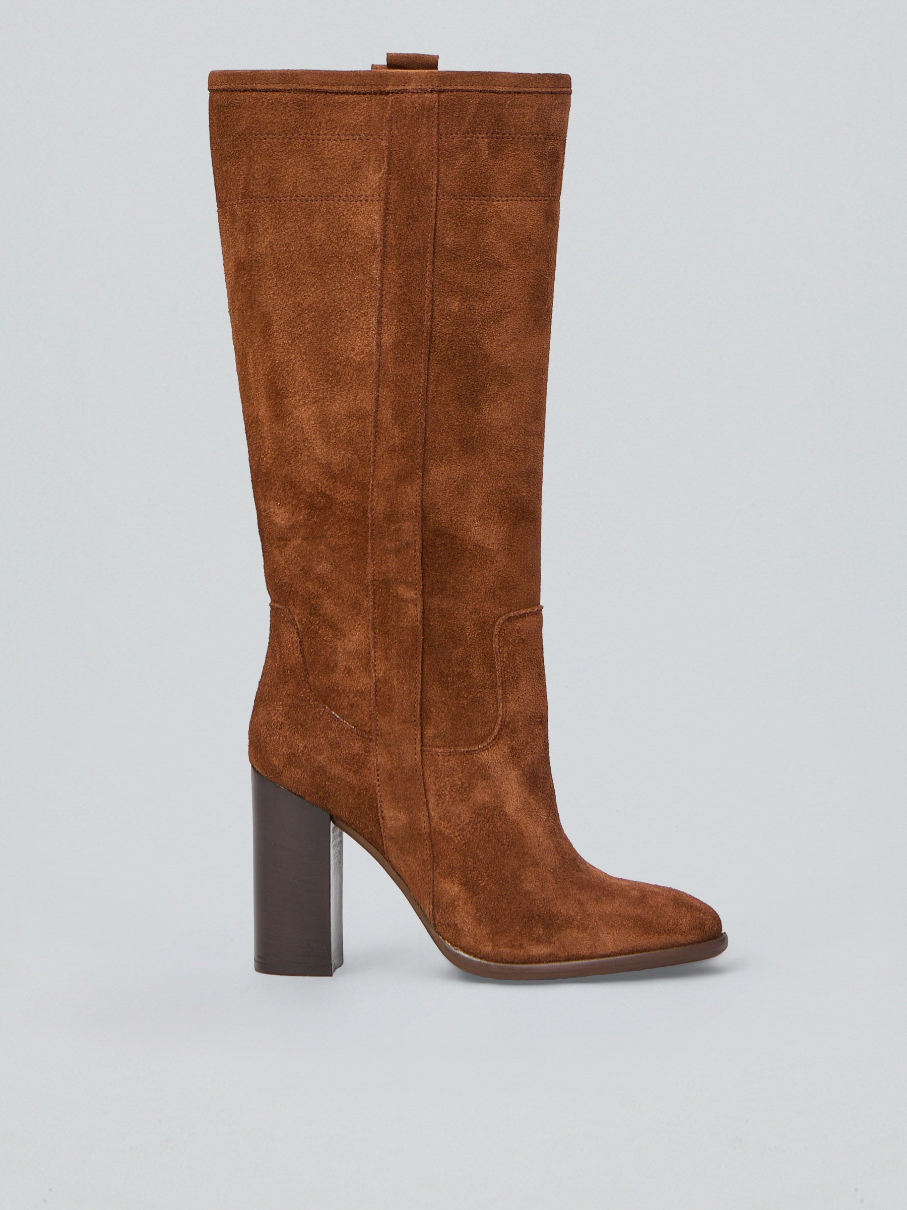 Suede boots