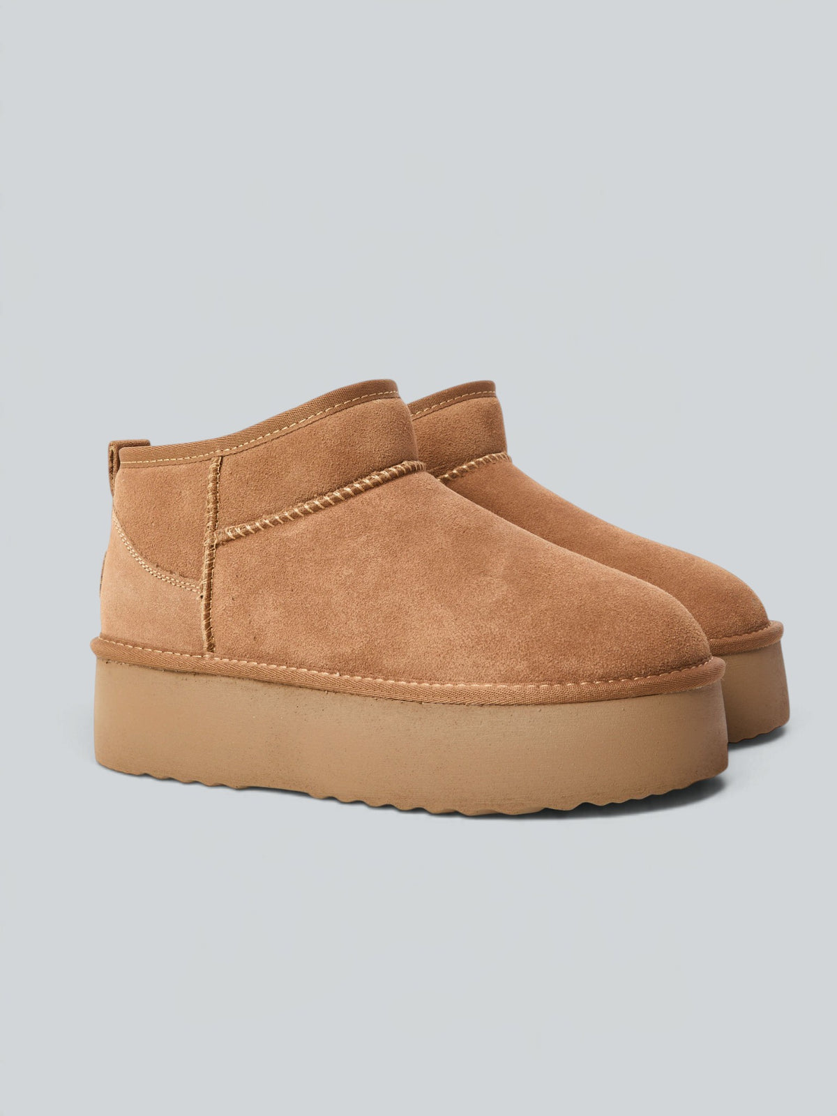 Stivaletto in camoscio