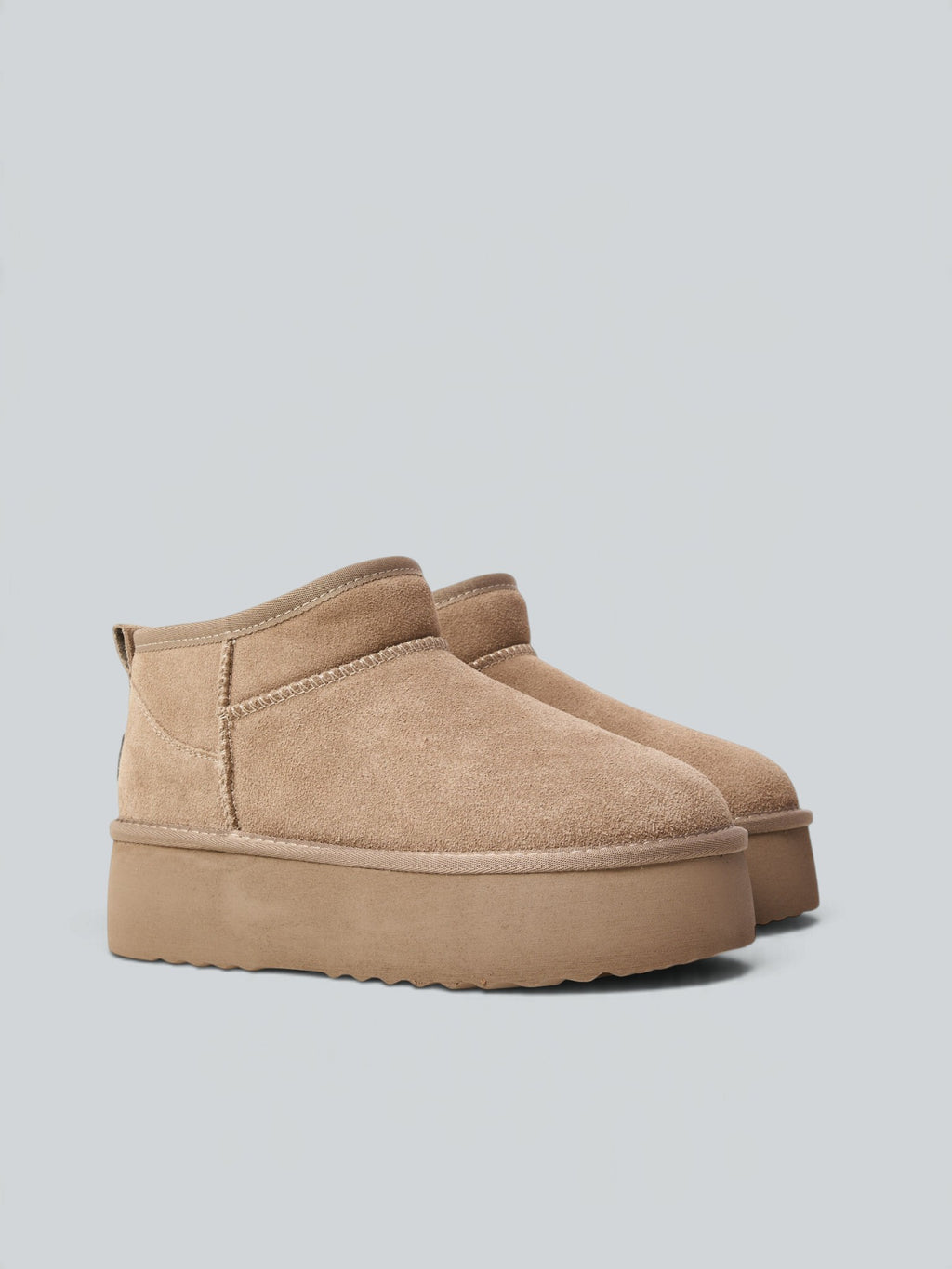 Stivaletto in camoscio