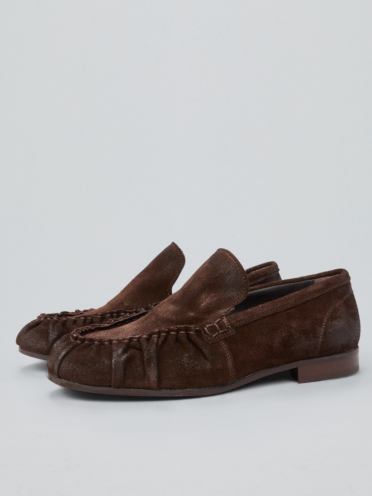 Gerüschte Wildleder-Slipper