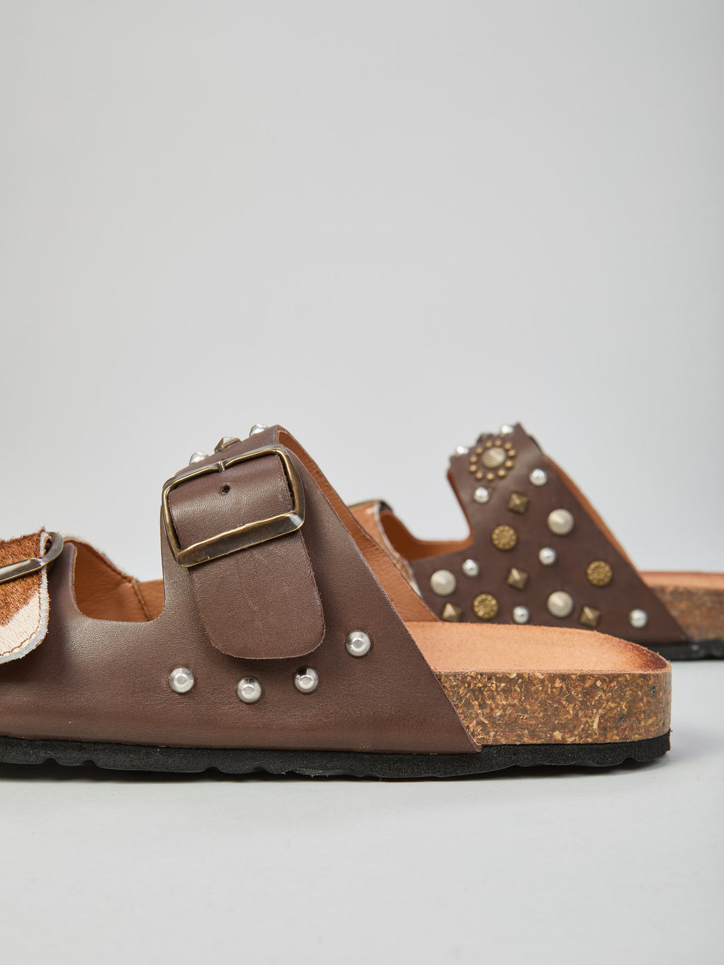 Leather and pony hair sandals