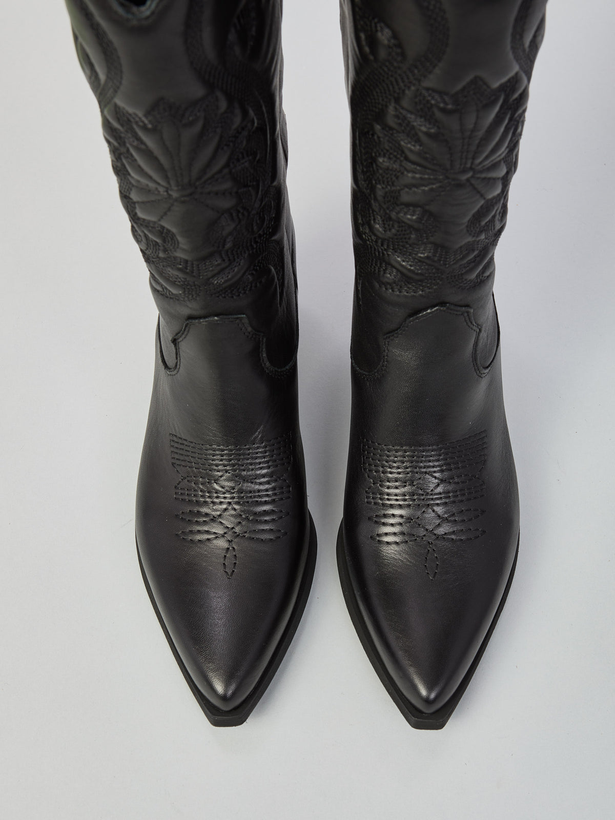 Embroidered leather Texans