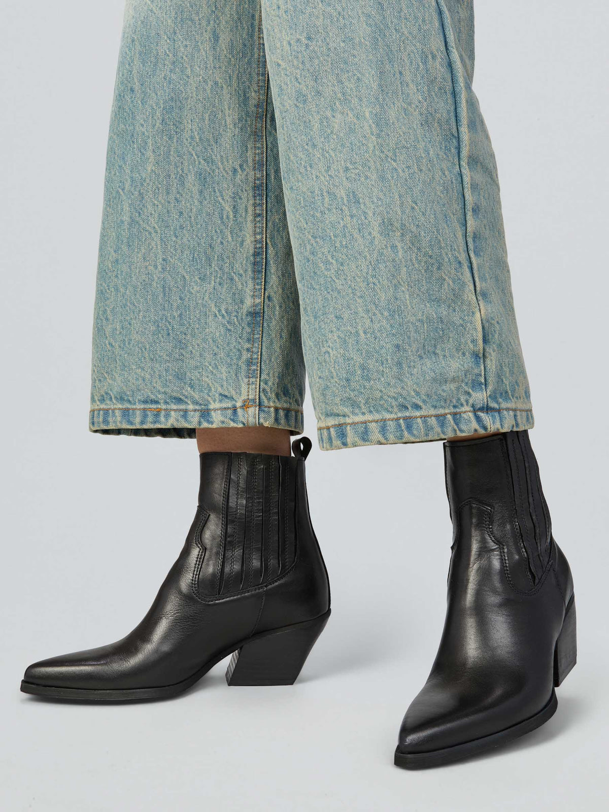 Leather Texan boots